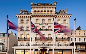 Mercure Brighton Seafront Hotel 4*